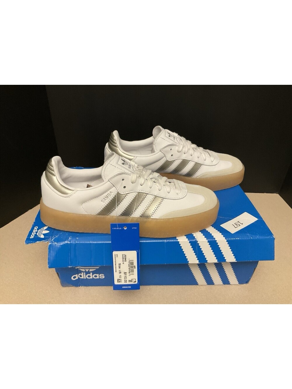 New! Womens Adidas Sambae Leather/Suede White/Silver/Gum Shoes. Size 10. Nice!